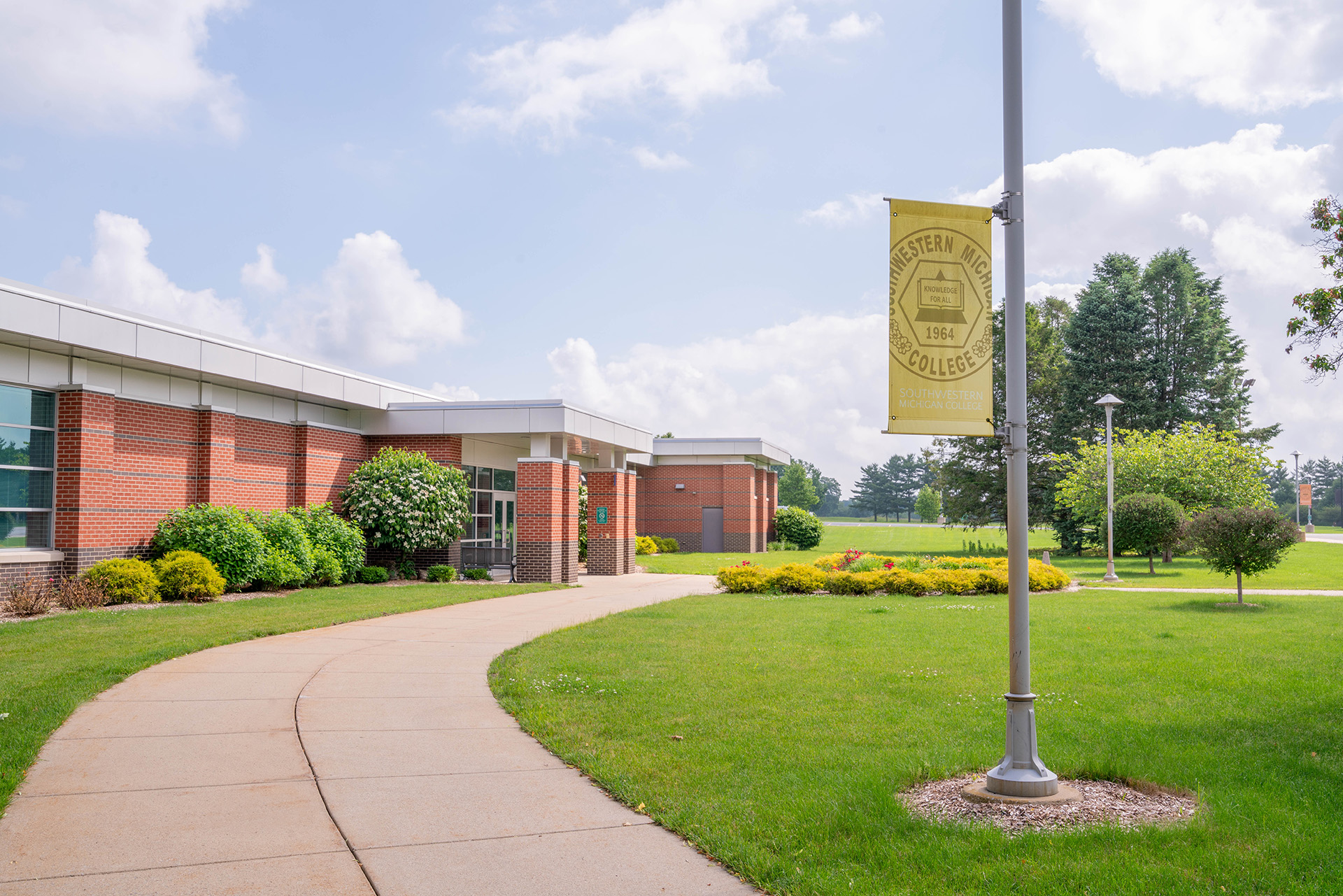 Wood Building home to business and IT classes