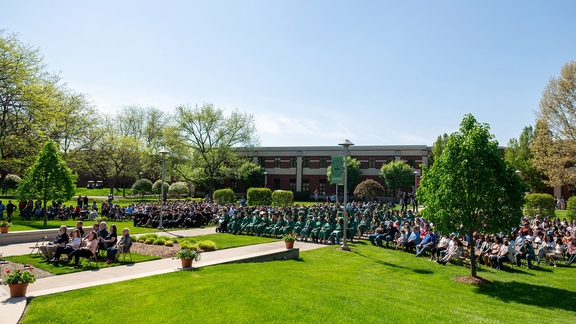 When the weather cooperates, we love celebrating Commencement outside with our graduating Roadrunners.