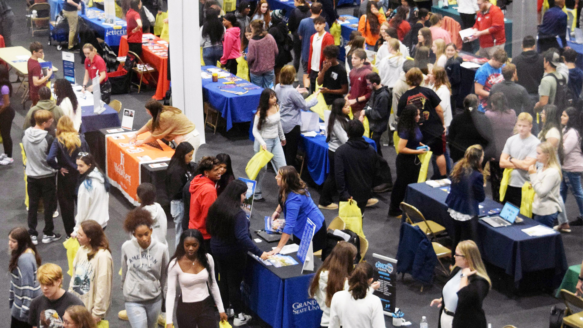 Students packed 1st Source Bank Fieldhouse for the first college fair since 2018