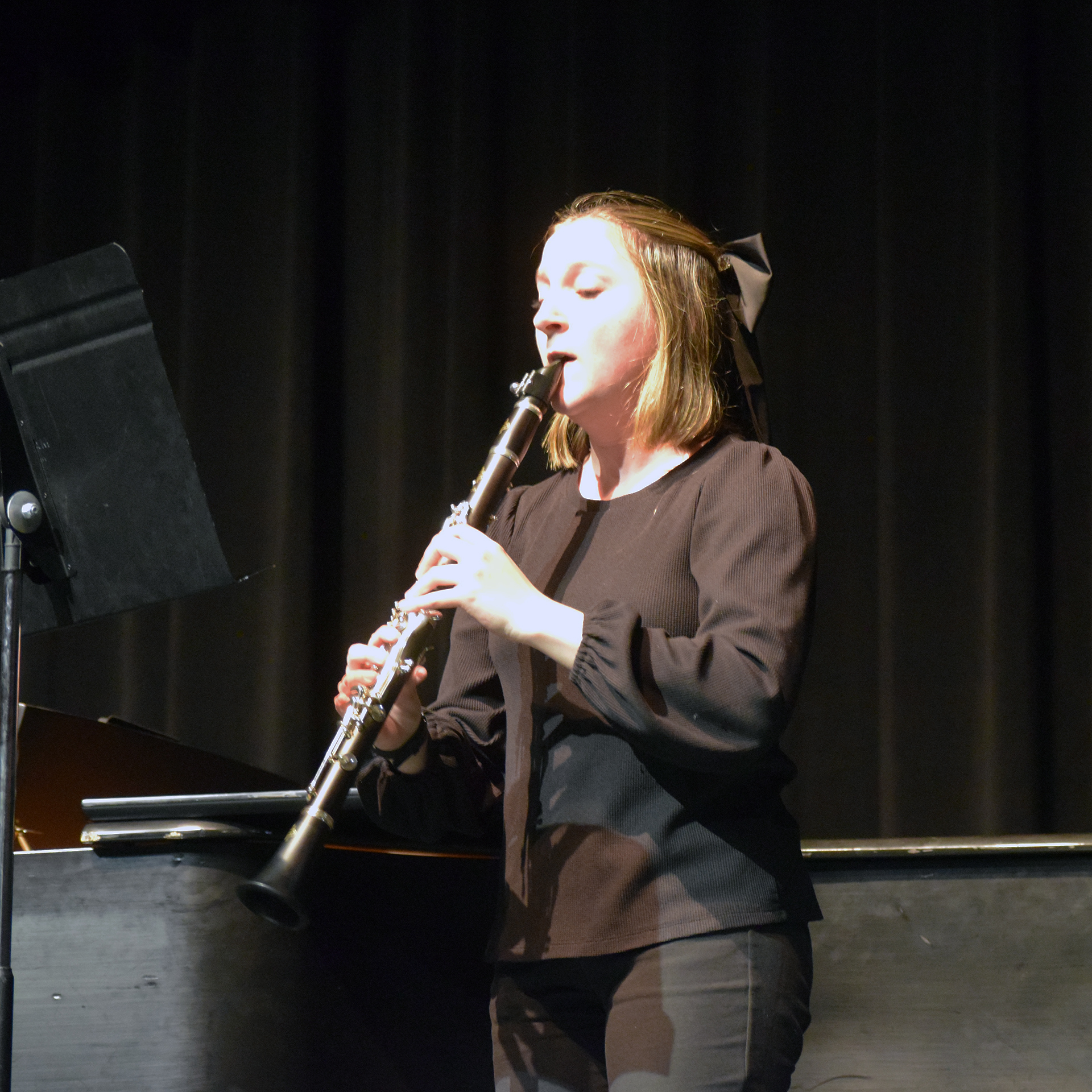 Lauren Lovell, clarinet