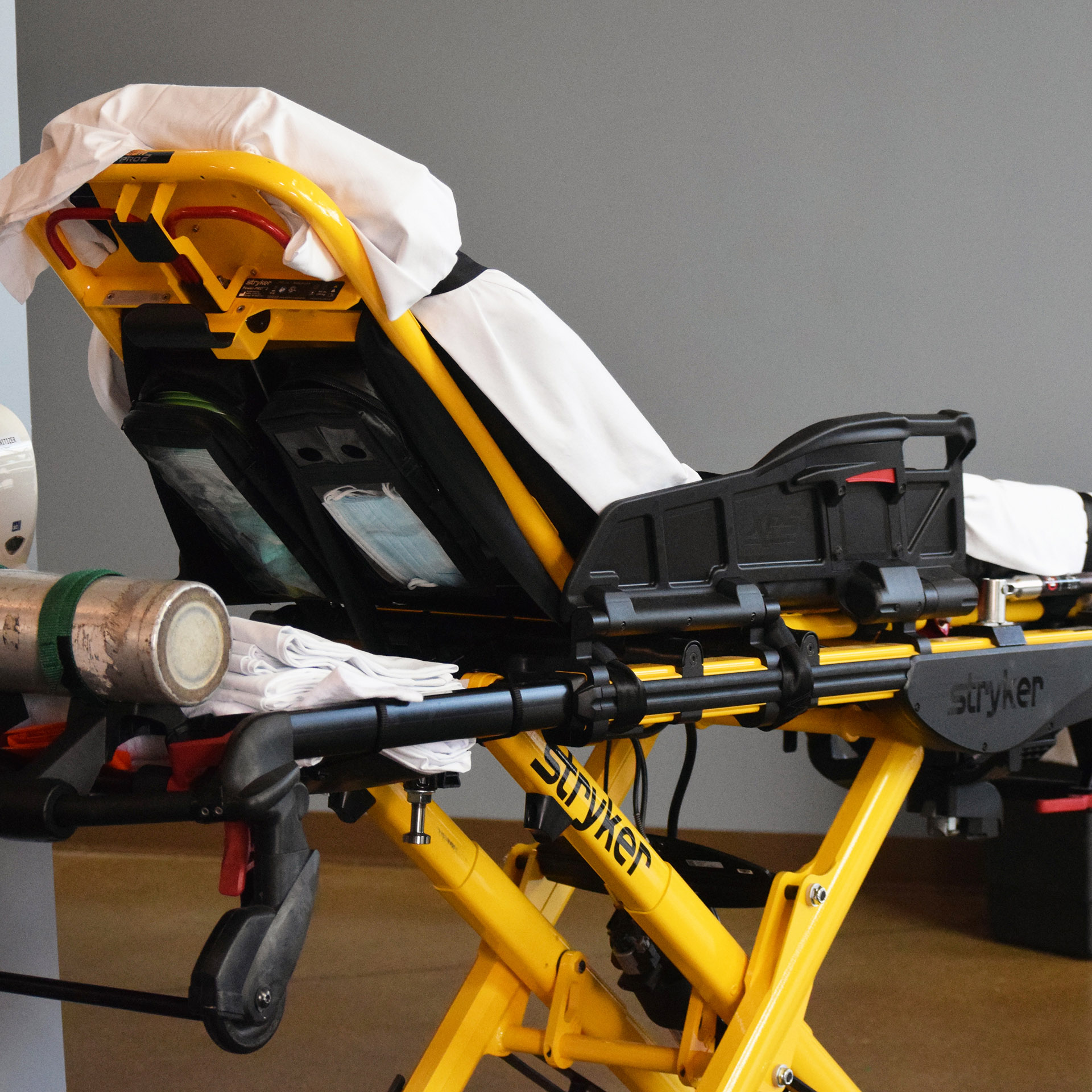 Transport stretchers are automated, too